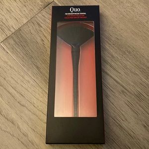 QUO | Fan Brush
